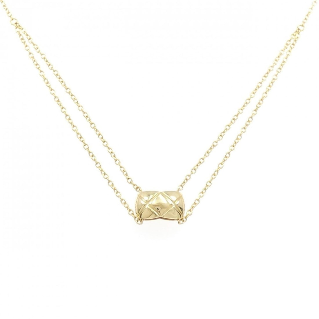 Chanel Coco Crush Necklace: --- Catalog ---Category: SizePendant Size: 7.4mm x 13.6mm / 0.29'' x 0.53''Neck Circumference: 37 cm - 40 cm / 14.56'' - 15.74''Category: DesignGender: WomenMaterial: Yellow gold (18K)Pendant Type: