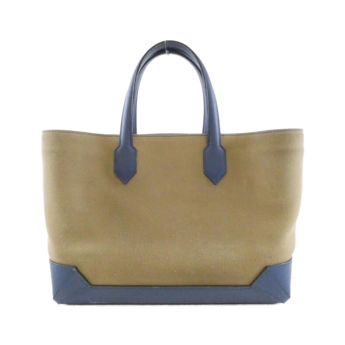 Hermes Maxi Box Cabas 30cm 071364CK Handbag: --- Catalog ---Category: SizeSize (HxWxD): 23cm x 40cm x 15cm / 9.05'' x 15.74'' x 5.9''Category: DesignType: HandbagColor: BeigeGender: WomenMaterial: Epsom leather , Leather Leather/Fur Type: