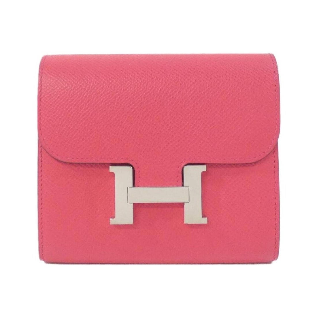 Hermes Constance Compact 061865CK Wallet: --- Catalog ---Category: SizeSize (HxWxD): 12cm x 13cm x 3cm / 4.72'' x 5.11'' x 1.18''Category: DesignType: Wallet (bi-fold)Color: PinkGender: WomenMaterial: Epsom leather Category: GeneralMPN: