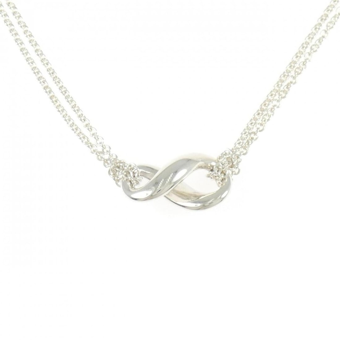 Tiffany & Co. Figure Eight Necklace: --- Catalog ---Category: SizeNeck Circumference: 40 cm / 15.74''Category: DesignGender: WomenMaterial: Silver 925Necklace Type: NecklaceCategory: GeneralBrand: Tiffany--- Item List ---Section: