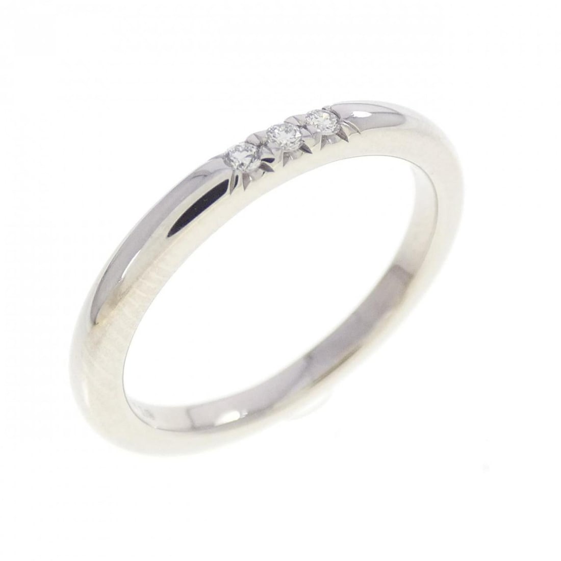Tiffany Band Ring: --- Catalog ---Category: SizeJP Size: 5.0US Size: 3.5Category: DesignType: Band ringStone: DiamondGender: WomenMaterial: Platinum 950Category: GeneralBrand: Tiffany--- Item List ---Section: