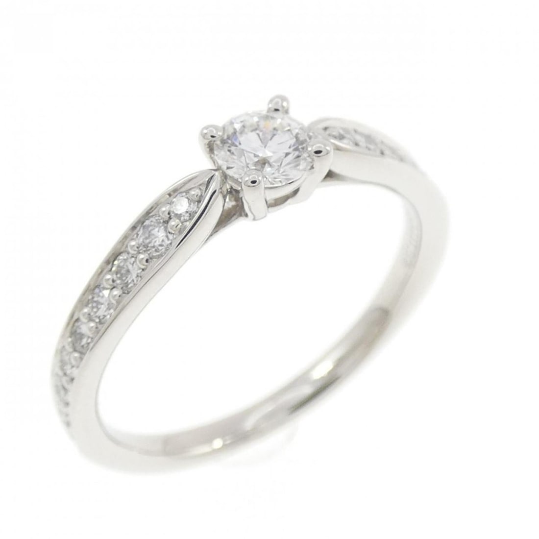 Tiffany Harmony Ring 0.20CT F VVS2 3EXT: --- Catalog ---Category: SizeJP Size: 9.0US Size: 5Category: DesignType: Band ringStone: DiamondGender: WomenMaterial: Platinum 950Category: GeneralBrand: Tiffany--- Item List ---Section: