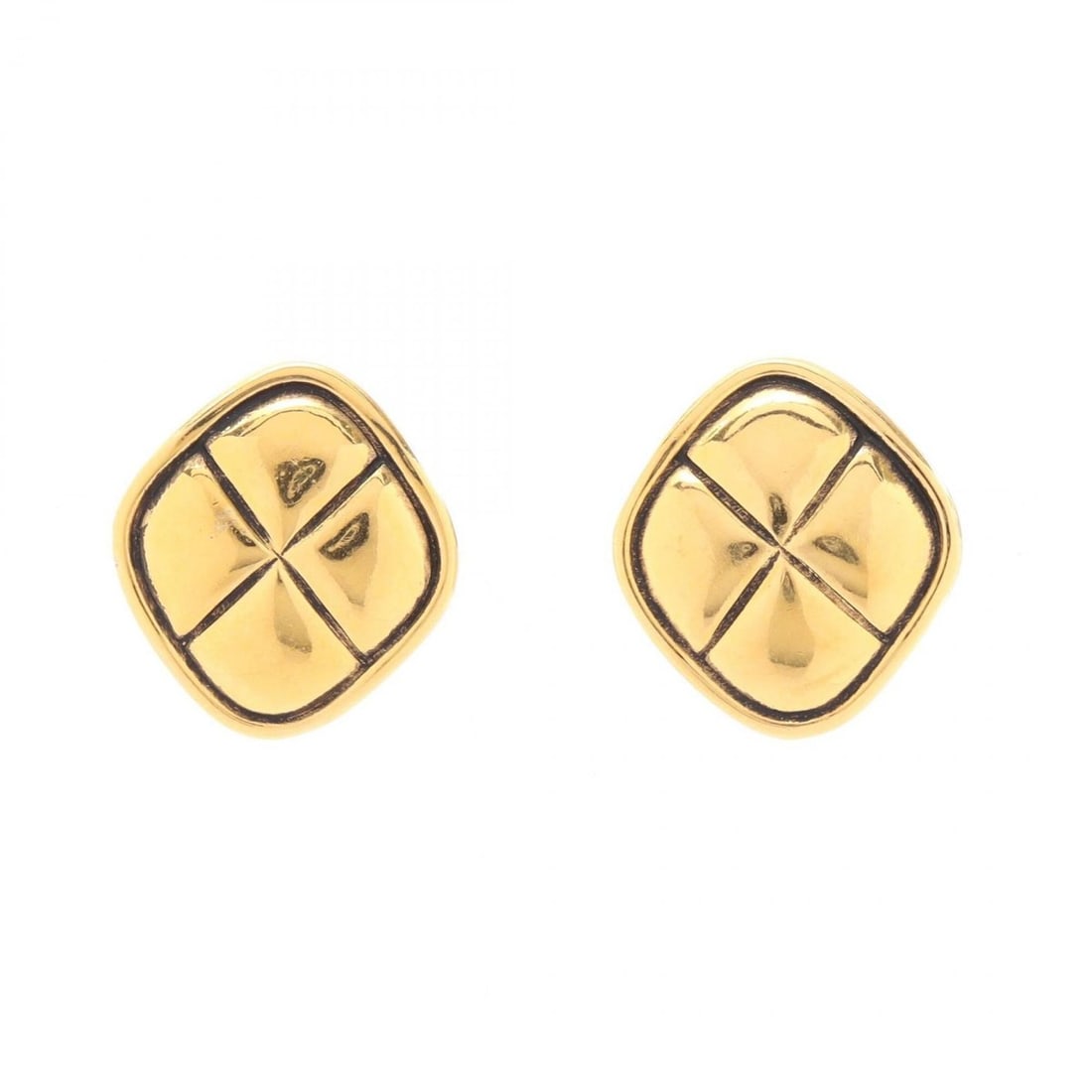 Chanel Matelassé Diamond-Shaped Earrings, Gold Plated (GP), Women's, Tone: --- Catalog ---Category: SizeSize (HxWxD): 31.00mm x 28.00mm / 1.22'' x 1.10''Category: DesignType: Clip earringsColor: GoldGender: WomenMaterial: Gold platingCategory: GeneralBrand: Chanel--- Item Li