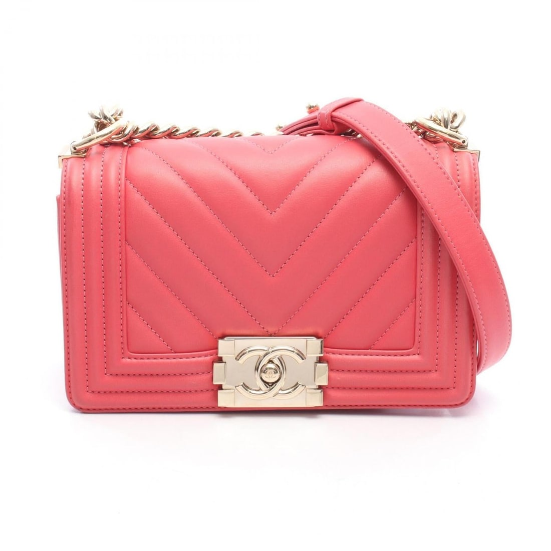 Chanel Boy Small Chevron V-stitch Shoulder Bag Handbag Leather Women's Pink A67085: --- Catalog ---Category: SizeSize (HxWxD): 12cm x 20cm x 6cm / 4.72'' x 7.87'' x 2.36''Category: DesignType: Handbag, Shoulder bagColor: PinkGender: WomenMaterial: Leather Category: GeneralMPN: A67085