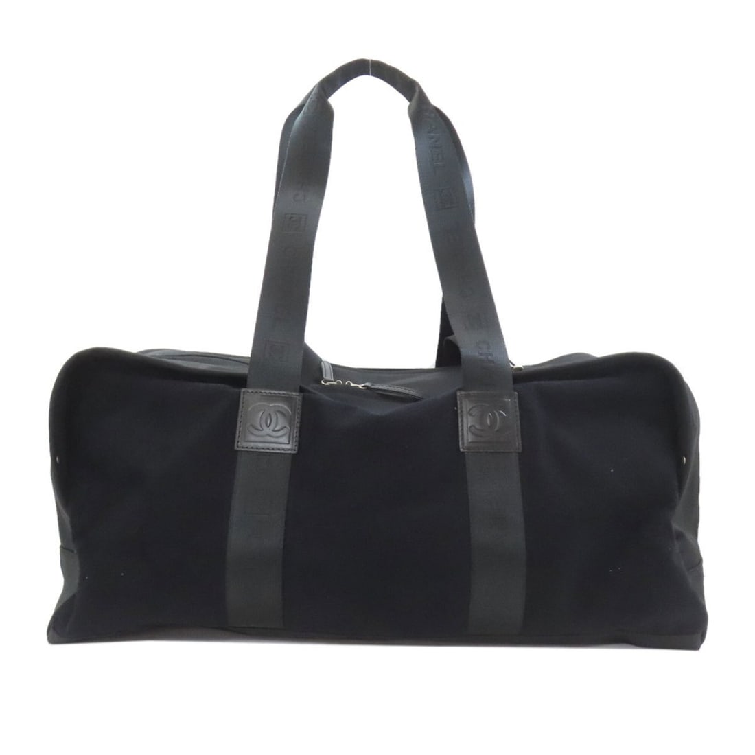 Chanel Sport Line Boston Bag with Silver Hardware, Nylon, Women's.: --- Catalog ---Category: SizeSize (HxWxD): 25cm x 50cm x 26cm / 9.84'' x 19.68'' x 10.23''Handle Length: 69cm / 27.16''Category: DesignType: Boston bagColor: BlackGender: WomenClosure: ZipperMaterial: