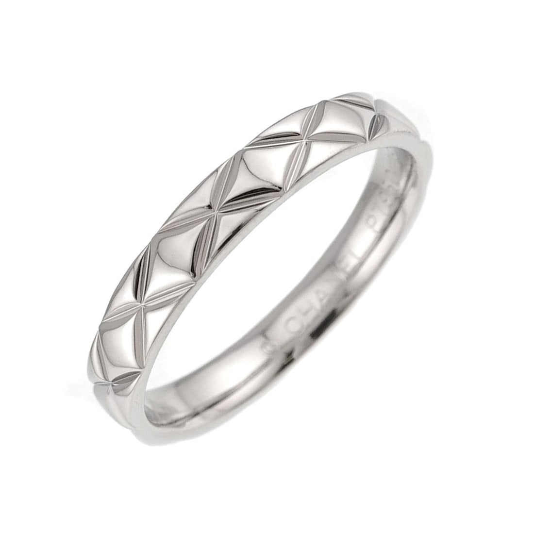 Chanel Matelassé #60 Ring, Platinum.: --- Catalog ---Category: SizeUS Size: 10Brand Size: 60Category: DesignType: Band ringGender: Women,MenMaterial: Platinum 950Category: GeneralBrand: Chanel--- Item List ---Section: ConditionRanking: Ra