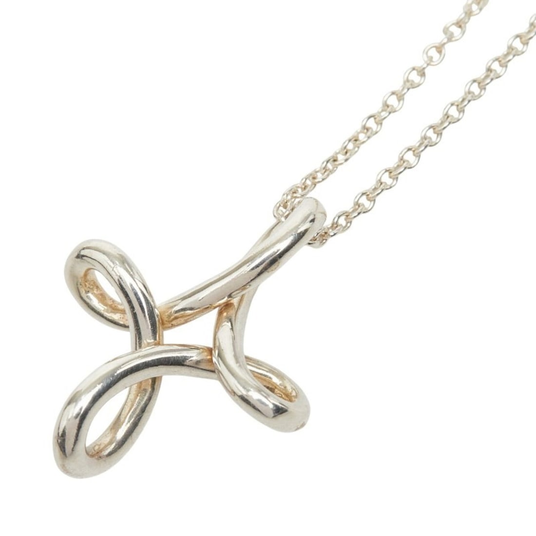 Tiffany & Co. Elsa Peretti Infinity Cross Pendant Necklace, SV925 Silver, Women's.: --- Catalog ---Category: SizePendant Size: 18.6mm x 14.7mm / 0.73'' x 0.57''Neck Circumference: 41 cm / 16.14''Category: DesignGender: WomenMaterial: Silver 925Pendant Type: PendantNecklace Type: Pend