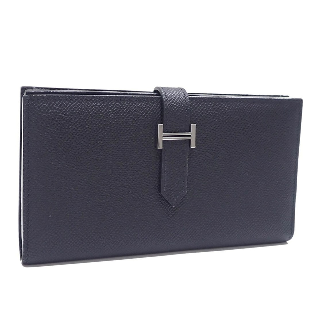 Hermes Bearn Soufflé Bi-fold Wallet, Black, Veau Epsom Leather, B Stamp, Circa 2023, HERMES,: --- Catalog ---Category: SizeSize (HxWxD): 9.5cm x 17.5cm x 2cm / 3.74'' x 6.88'' x 0.78''Category: DesignType: Wallet (bi-fold)Color: BlackGender: Men,WomenMaterial: Epsom leather Category: GeneralBr