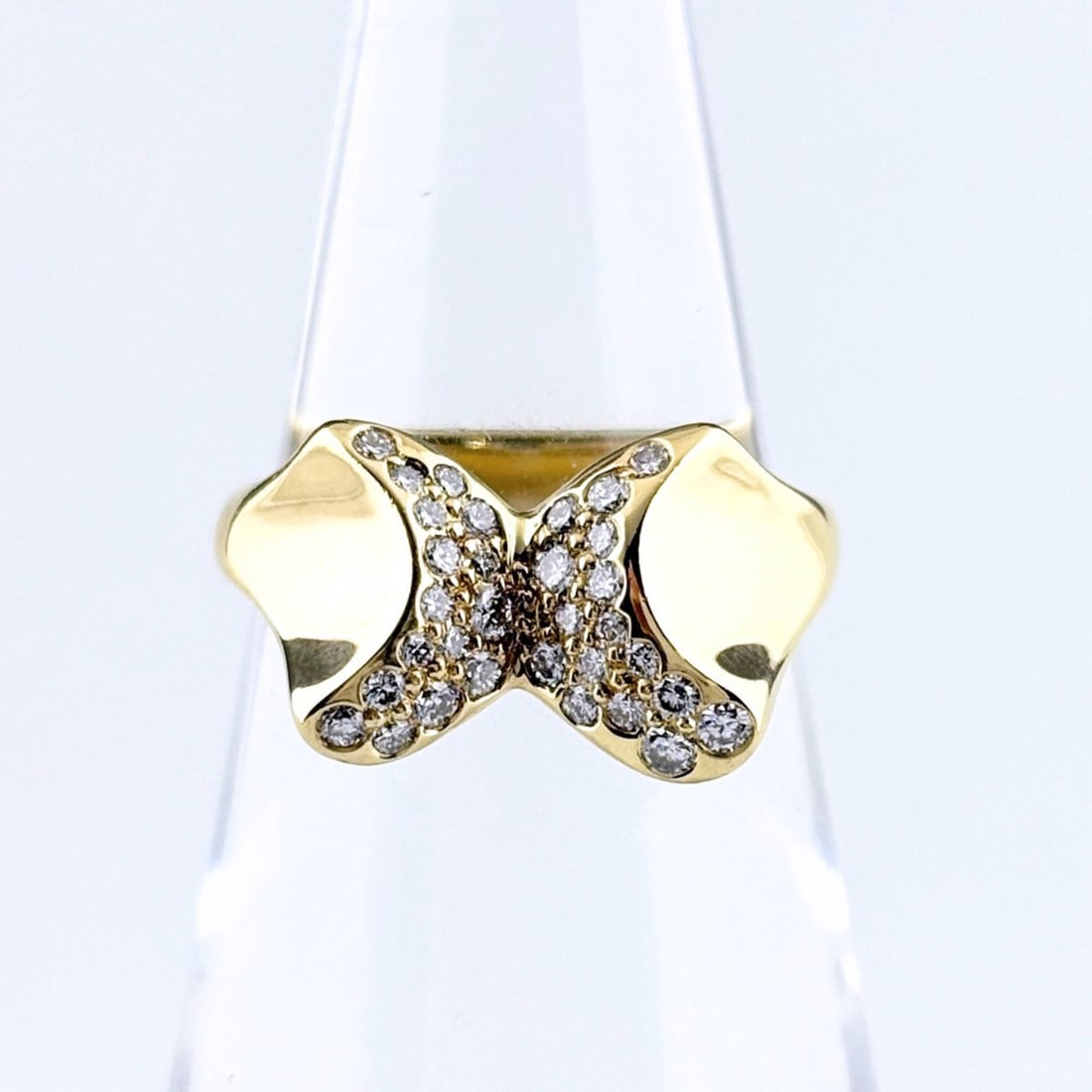 Tiffany & Co. Butterfly Diamond Ring, Yellow Gold (YG), 750 Women's Ring: --- Catalog ---Category: SizeJP Size: 8.5US Size: 4.5Category: DesignType: Band ringColor: Yellow goldGender: WomenMaterial: Yellow gold (18K)Category: GeneralBrand: Tiffany--- Item List ---Section: C