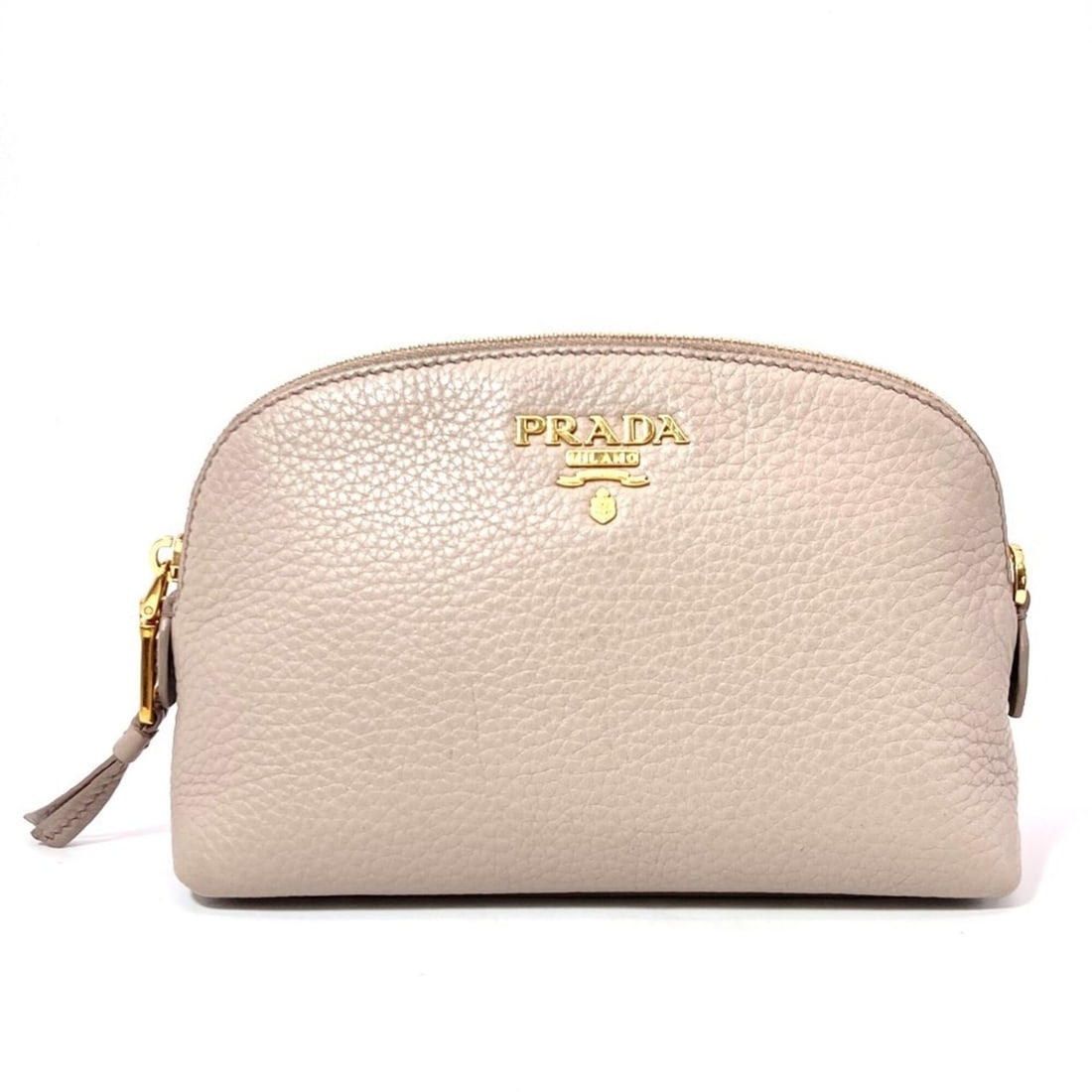 Prada handbag/pouch, leather, gray, gold hardware.: --- Catalog ---Category: SizeSize (HxWxD): 12.5cm x 19cm x 6cm / 4.92'' x 7.48'' x 2.36''Category: DesignType: Handbag, PouchColor: GrayGender: WomenClosure: ZipperMaterial: Leather Hardware Color: Go