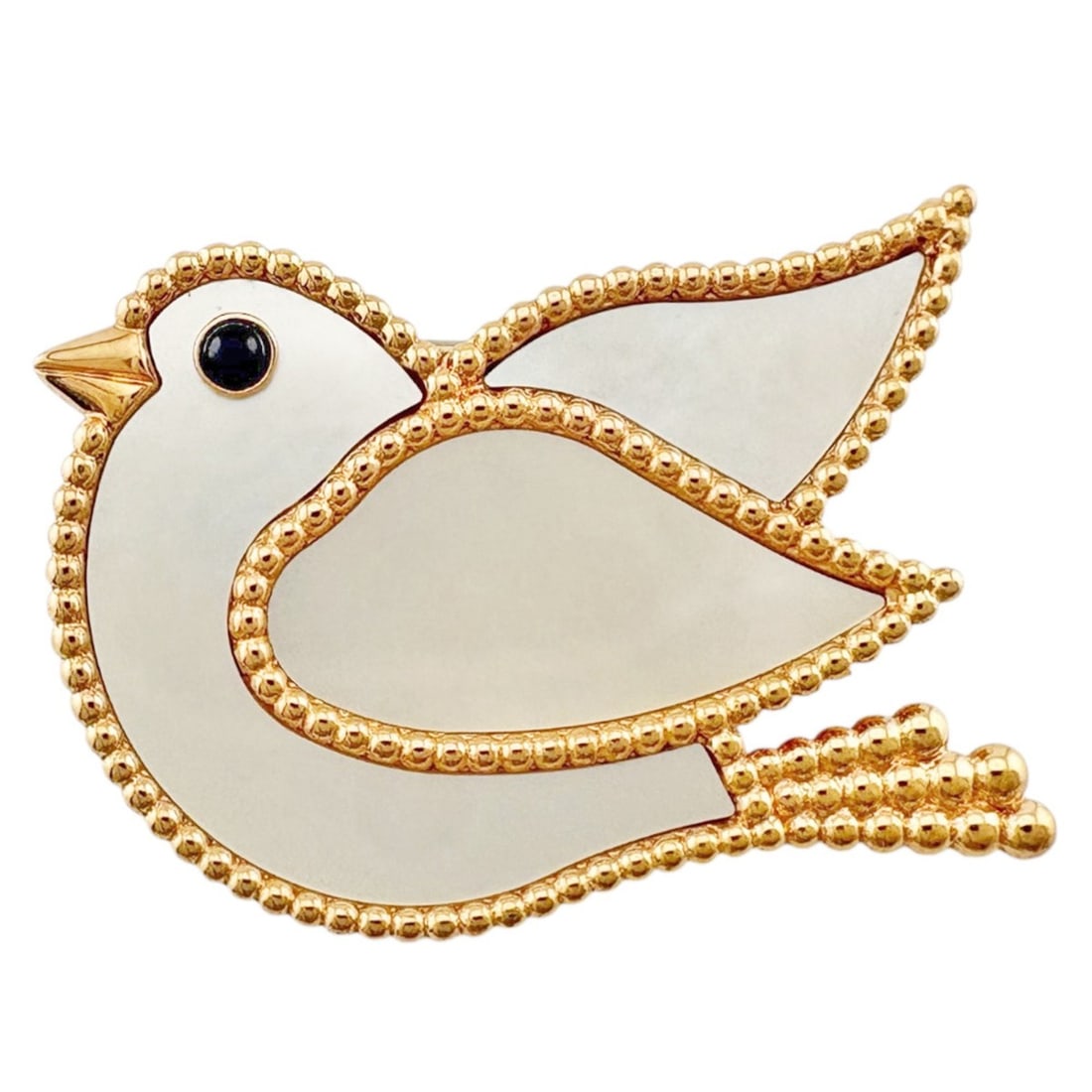 Van Cleef & Arpels Lucky Animals Dove Clip Brooch, 18K Pink Gold, Mother-of-Pearl, Women's.: --- Catalog ---Category: PackNumber in Pack: 1Category: SizeWeight: 11.7g / 0.41oz.Size (HxWxD): 2.2cm x 3.2cm / 0.86'' x 1.25''Category: DesignType: BroochColor: Pink goldStone: Mother of pearl, Onyx