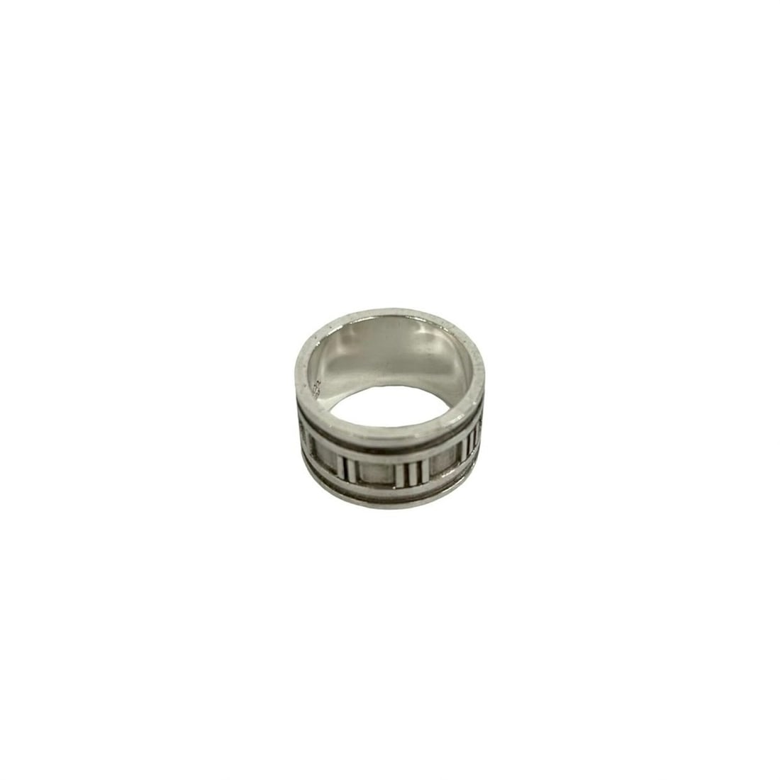 TIFFANY&Co. Tiffany Vintage Atlas Wide Ring, Sterling Silver 925, Accessory, Silver, Item Number: --- Catalog ---Category: SizeJP Size: 13.5US Size: 6.5Category: DesignType: Band ringColor: SilverGender: WomenMaterial: Silver 925Category: GeneralBrand: Tiffany--- Item List ---Section: ConditionRan