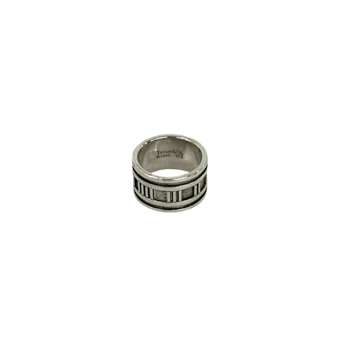 TIFFANY&Co. Tiffany Vintage Atlas Wide Ring, Sterling Silver 925, Accessory, Silver, 31233: --- Catalog ---Category: SizeJP Size: 14US Size: 7Category: DesignType: Band ringColor: SilverGender: WomenMaterial: Silver 925Category: GeneralBrand: Tiffany--- Item List ---Section: ConditionRanking
