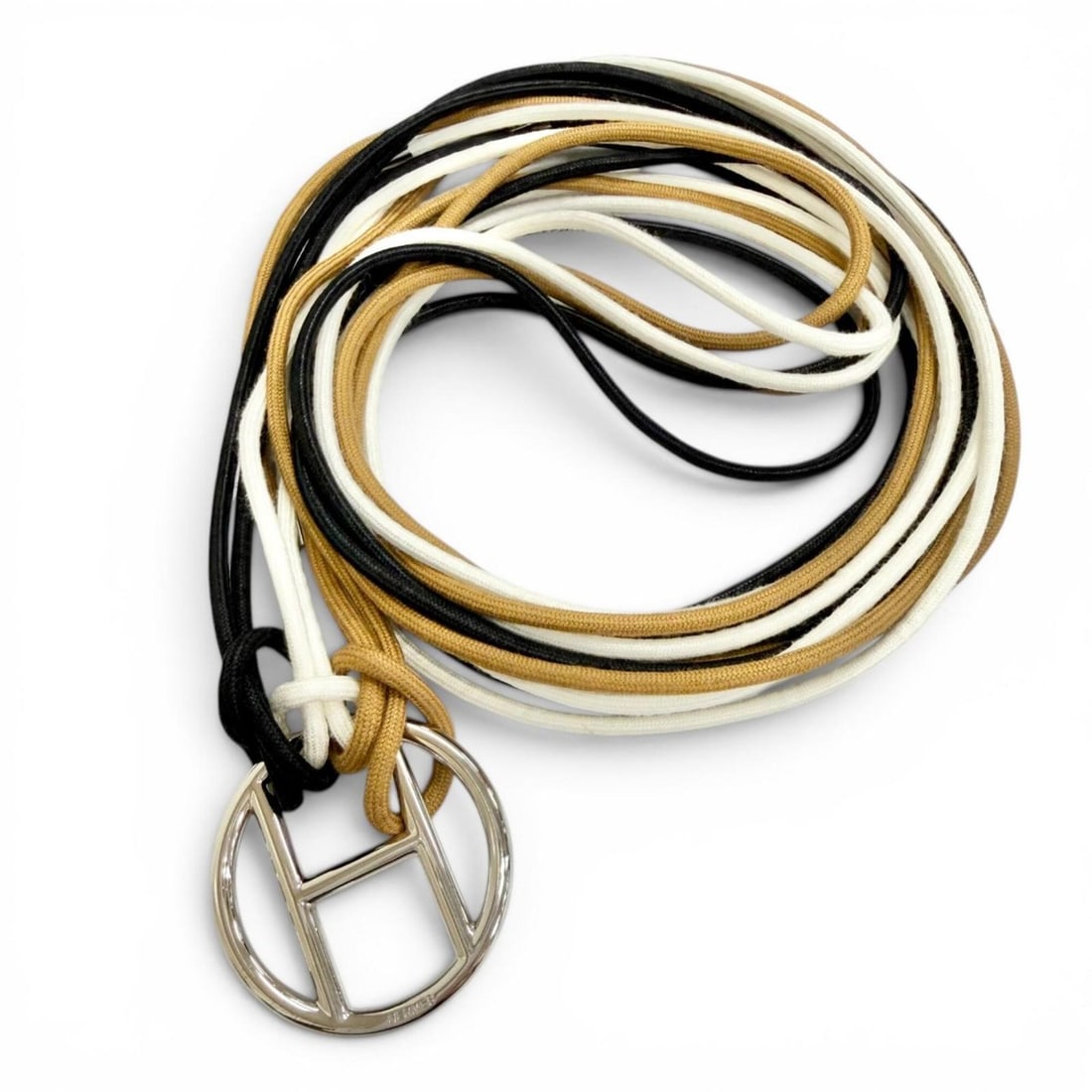 HERMES sash belt with silver hardware and H motif. Available in 3 colors: black, white, brown.: --- Catalog ---Category: SizeLength: 115cm / 45.27''Category: DesignType: Sash beltColor: Black, Brown, WhiteGender: WomenCategory: GeneralBrand: Hermes--- Item List ---Section: ConditionRanking: Rank