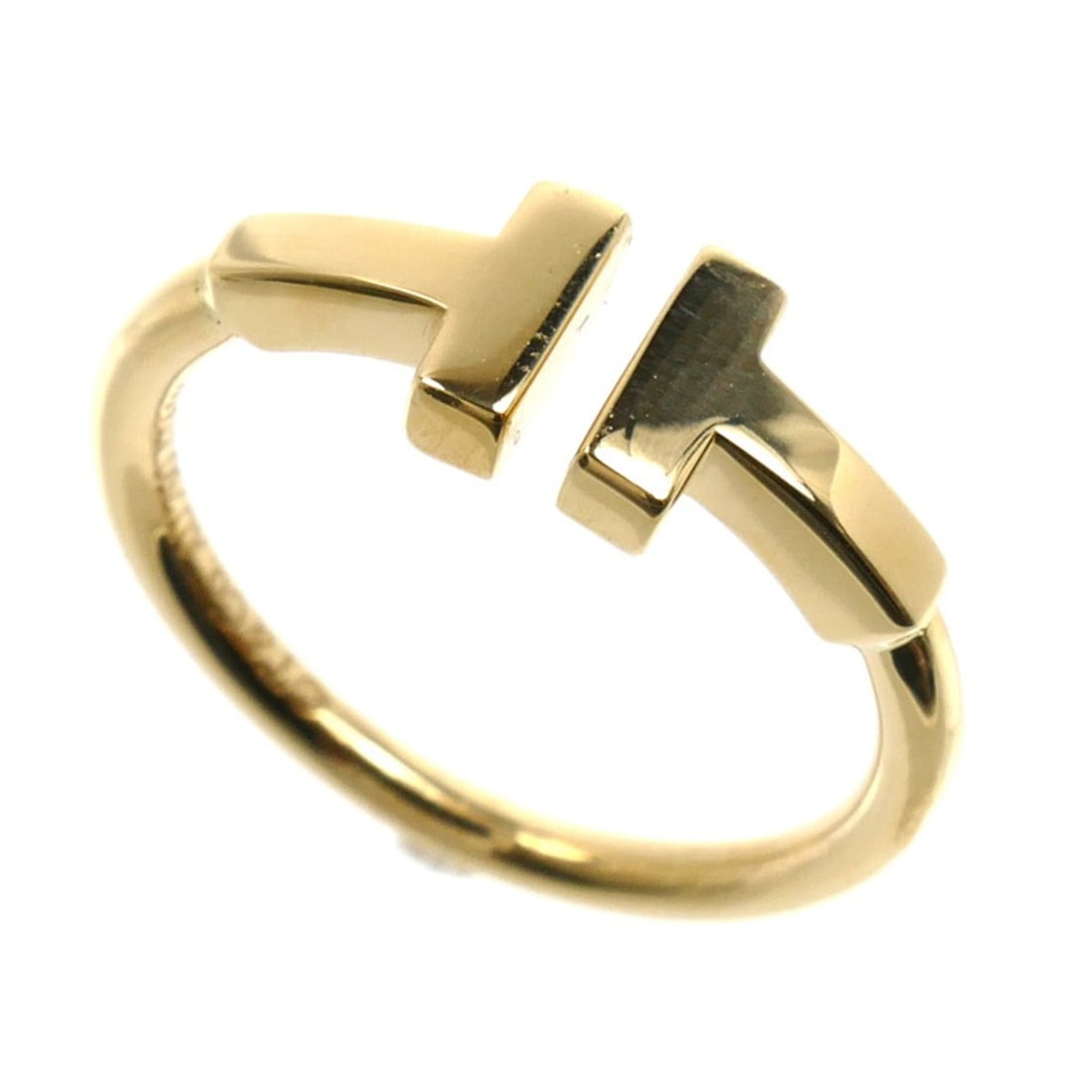 TIFFANY&Co. Tiffany & Co. 18K Yellow Gold T Wire Ring (60147347) 2.8g Women's: --- Catalog ---Category: SizeUS Size: 4Brand Size: 47Category: DesignType: Band ringGender: WomenMaterial: Yellow gold (18K)Category: GeneralMPN: 60147347Brand: TiffanyCountry of Origin: USA--- Item L