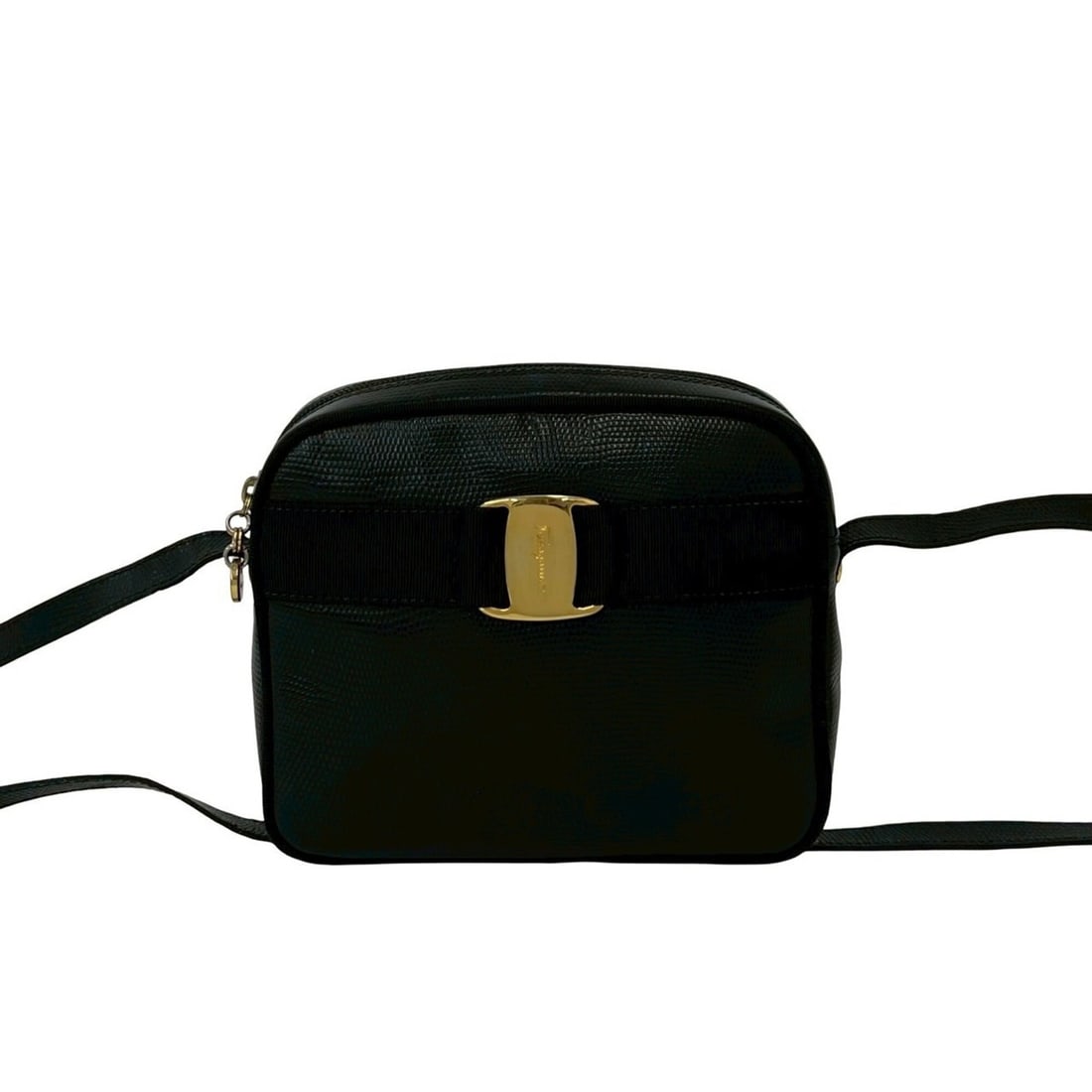 Salvatore Ferragamo Vintage Vara Ribbon Leather Shoulder Bag, Black, 43114: --- Catalog ---Category: SizeSize (HxWxD): 16.5cm x 19.5cm x 6.5cm / 6.49'' x 7.67'' x 2.55''Category: DesignType: Shoulder bagColor: BlackGender: WomenMaterial: Leather Category: GeneralBrand: Salvat