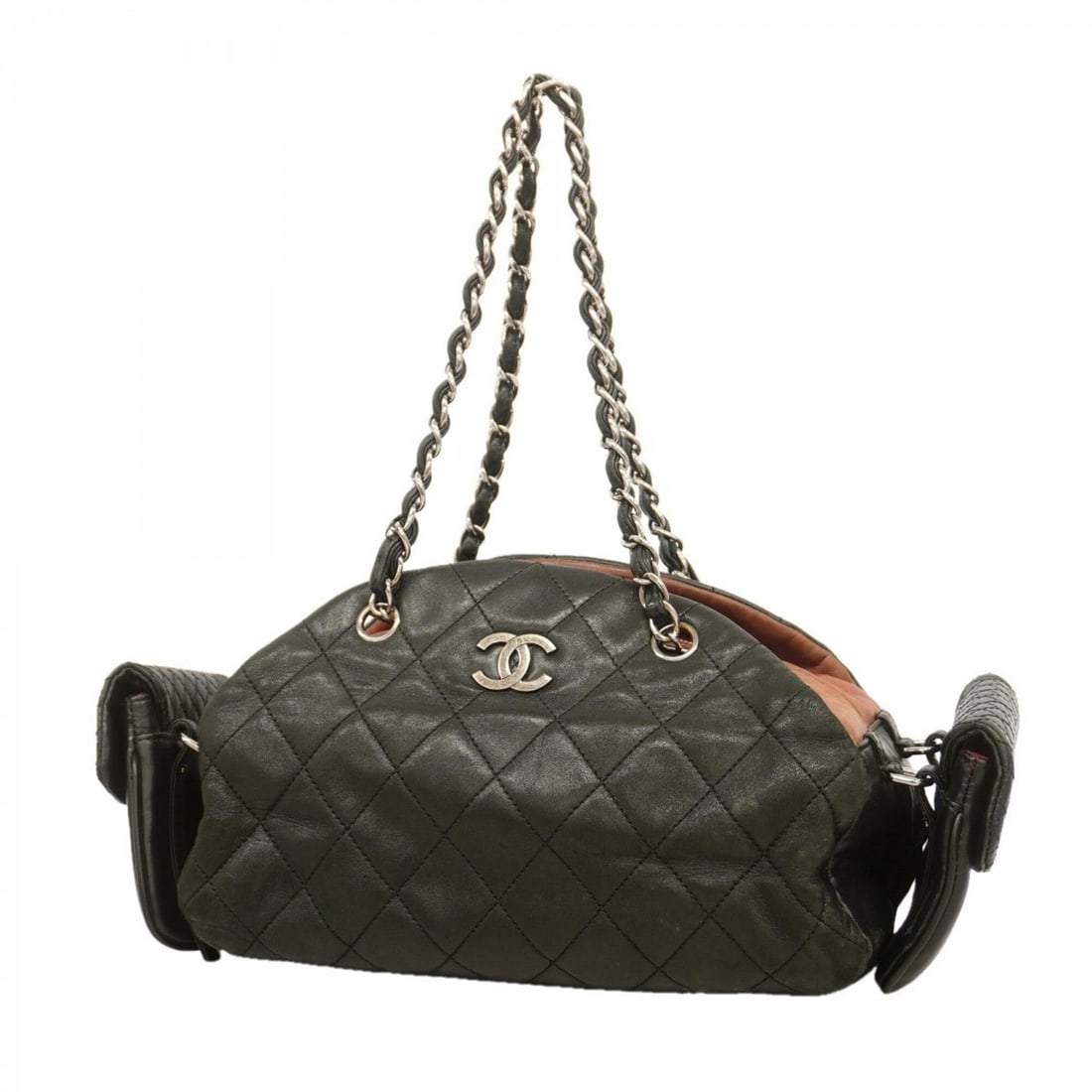 Chanel Matelassé Leather Handbag, Black, Women's: --- Catalog ---Category: SizeSize (HxWxD): 20cm x 26cm x 14cm / 7.87'' x 10.23'' x 5.51''Category: DesignType: HandbagColor: BlackGender: WomenMaterial: Leather Hardware Color: SilverCategory: General