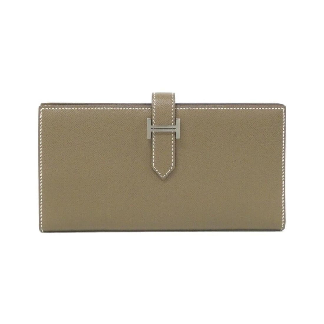 Hermes Bearn Soufflé 084871CK Wallet: --- Catalog ---Category: SizeSize (HxWxD): 9cm x 18cm x 1.5cm / 3.54'' x 7.08'' x 0.59''Category: DesignType: Long wallet (bi-fold)Color: Etoupe gray, SoufreGender: Women,MenCategory: GeneralMPN: 0848