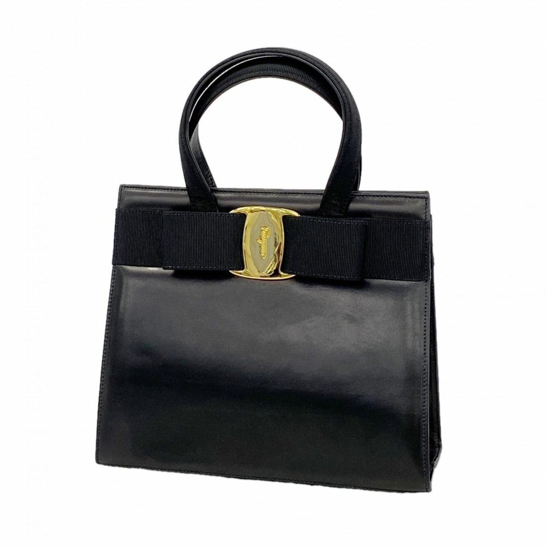 Salvatore Ferragamo Vara Leather Handbag, Black, Women's: --- Catalog ---Category: SizeSize (HxWxD): 20.5cm x 24.5cm x 9.5cm / 8.07'' x 9.64'' x 3.74''Category: DesignType: HandbagColor: BlackGender: WomenMaterial: Leather Hardware Color: GoldCategory: Gener