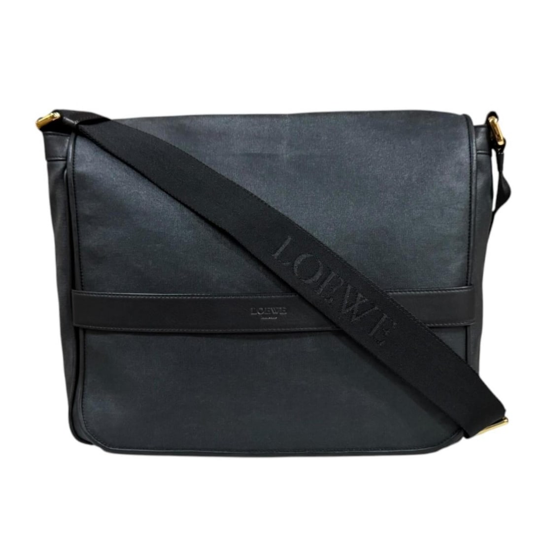 Loewe shoulder bag, handbag, black, men's LOEWE: --- Catalog ---Category: SizeSize (HxWxD): 25cm x 32.5cm x 10.5cm / 9.84'' x 12.79'' x 4.13''Category: DesignType: Handbag, Shoulder bagColor: BlackGender: Men,WomenMaterial: PVC Category: