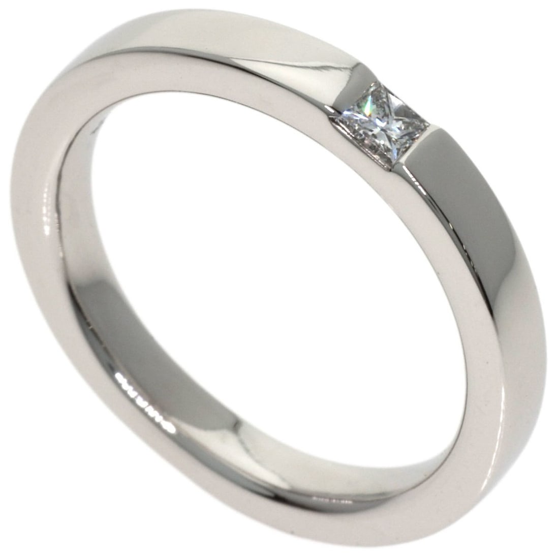 Harry Winston Princess Cut Band Ring, Diamond Platinum PT950, Women's Ring.: --- Catalog ---Category: SizeWidth: 2.7mm / 0.11''Weight: 5.4g / 0.19oz.JP Size: 7.5US Size: 4Category: DesignType: Band ringStone: DiamondGender: WomenMaterial: Platinum 950Category: GeneralBrand: Ha
