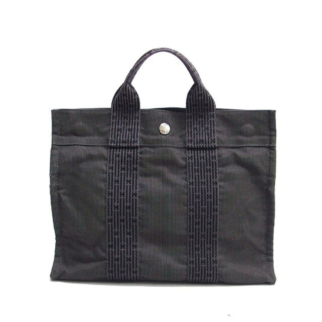 Hermes Herline PM Tote Bag, Gray: --- Catalog ---Category: SizeSize (HxWxD): 23cm x 30cm x 8cm / 9.05'' x 11.81'' x 3.14''Handle Length: 21cm / 8.26''Category: DesignType: Handbag, Tote bagColor: GrayGender: Men,WomenMaterial: Nylon c