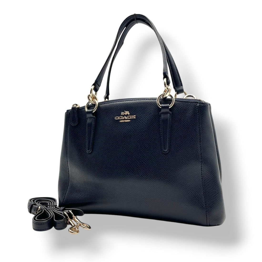 Coach Leather Shoulder Bag Handbag Crossbody Navy Gold Hardware Women's S97: --- Catalog ---Category: SizeSize (HxWxD): 15cm x 27cm x 9cm / 5.9'' x 10.62'' x 3.54''Category: DesignType: Handbag, Shoulder bagColor: NavyGender: WomenMaterial: Leather Category: GeneralMPN: F36704