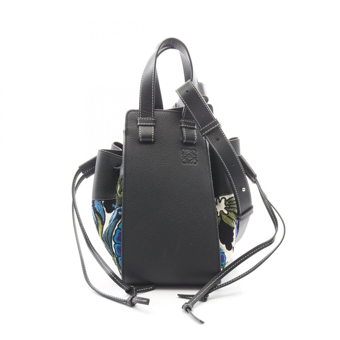 Loewe Hammock Drawstring Bag Small Embroidered 2-Way Handbag Leather Canvas Women's Black Multicolor: --- Catalog ---Category: SizeSize (HxWxD): 24cm x 14cm x 23cm / 9.44'' x 5.51'' x 9.05''Category: DesignType: HandbagColor: Black, Multi-colorGender: WomenMaterial: Leather , Canvas Category: GeneralB
