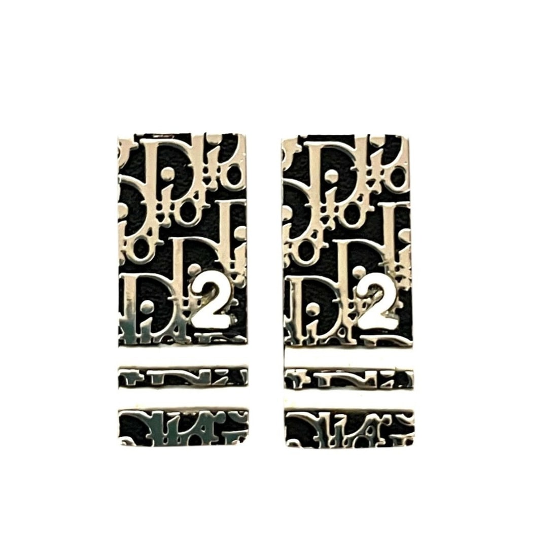 Christian Dior Trotter Clip Earrings, Silver x Black, Women's: --- Catalog ---Category: SizeSize (HxWxD): 25.00mm x 10.00mm / 0.98'' x 0.39''Category: DesignType: Clip earringsColor: Black, SilverGender: WomenCategory: GeneralBrand: Christian Dior--- Item List --
