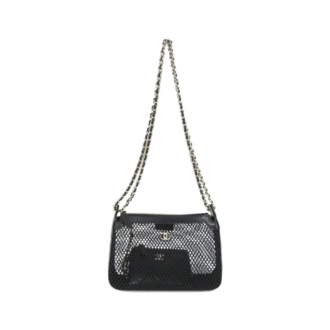Chanel AP4572 Handbag, Clutch, Shoulder Bag: --- Catalog ---Category: SizeSize (HxWxD): 15cm x 21cm x 5cm / 5.9'' x 8.26'' x 1.96''Category: DesignType: Handbag, Shoulder bagColor: BlackGender: WomenMaterial: Mesh , Leather Leather/Fur Type: Lam