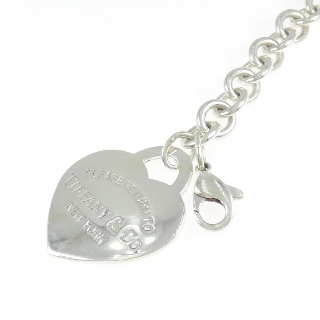 Tiffany & Co. Return to Bracelet: --- Catalog ---Category: SizeLength: 19cm / 7.48''Category: DesignType: Charm braceletGender: WomenMaterial: Silver 925Category: GeneralBrand: Tiffany--- Item List ---Section: ConditionRanking: Rank S