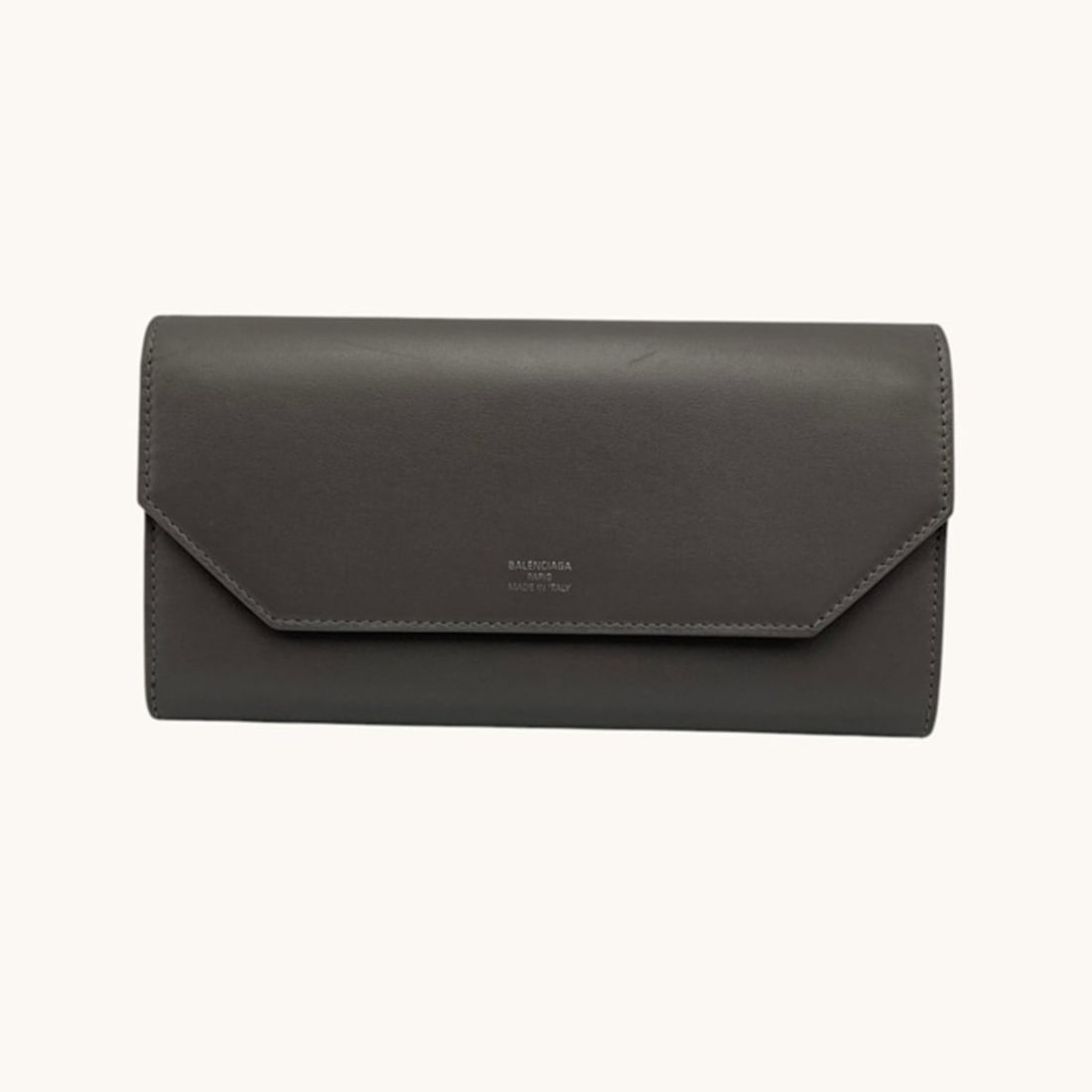 BALENCIAGA Envelope Continental Wallet 736732 Long: --- Catalog ---Category: SizeSize (HxWxD): 10.5cm x 19.5cm x 3cm / 4.13'' x 7.67'' x 1.18''Category: DesignType: Long wallet (bi-fold)Color: GrayGender: WomenMaterial: Leather Category: GeneralBrand: 