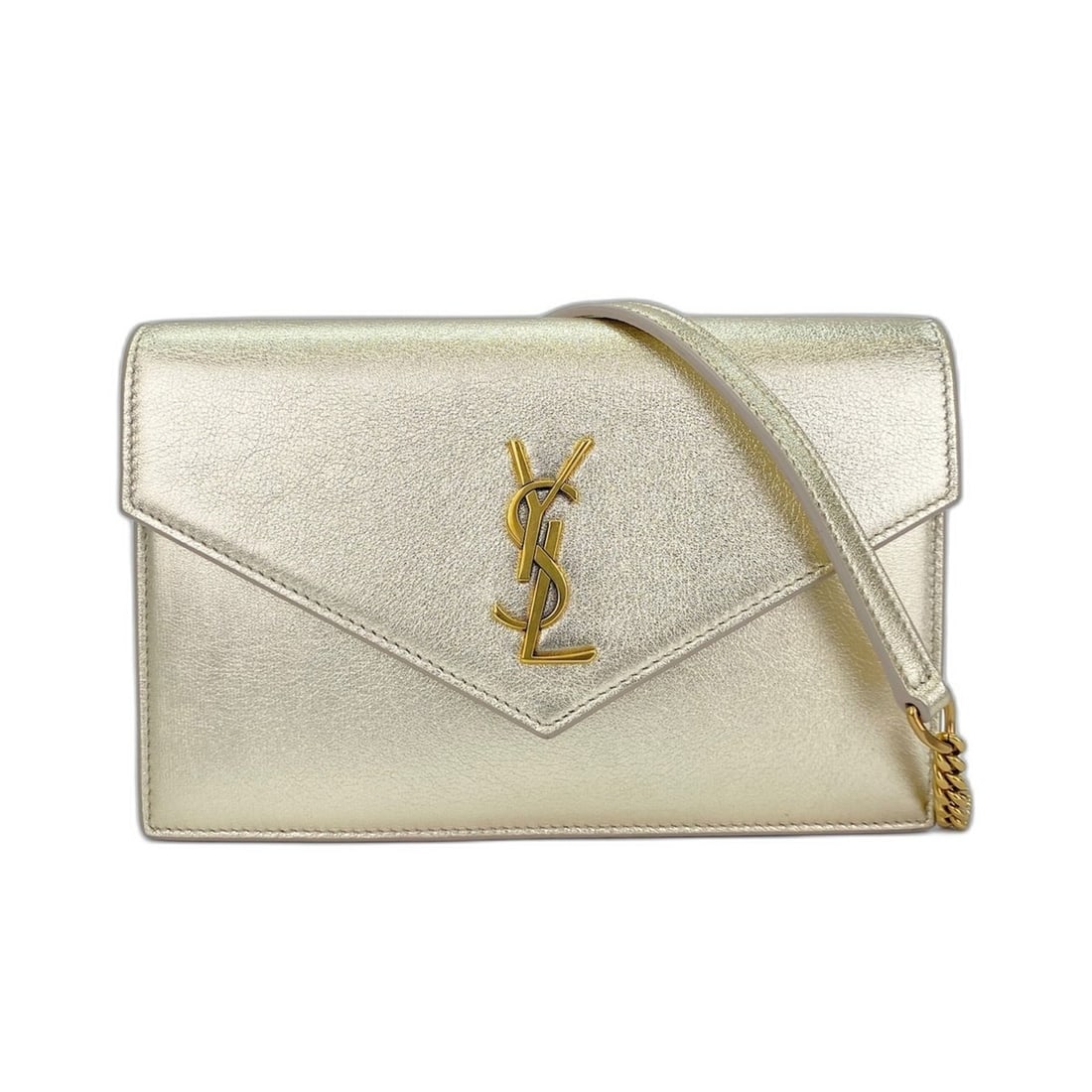 Yves Saint Laurent Envelope Shoulder Bag, Leather, Gold: --- Catalog ---Category: SizeSize (HxWxD): 11cm x 18cm x 4cm / 4.33'' x 7.08'' x 1.57''Strap Length: 125cm / 49.21''Category: DesignType: Shoulder bagColor: GoldGender: WomenMaterial: Leather Category