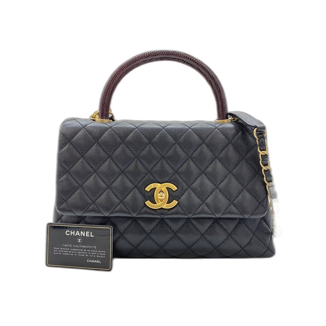 Chanel Matelassé Coco Handle Shoulder Bag, Black: --- Catalog ---Category: SizeHandle Drop: 8.00cm / 3.15''Size (HxWxD): 18cm x 28cm x 9cm / 7.08'' x 11.02'' x 3.54''Strap Length: 103cm / 40.55''Category: DesignType: Shoulder bagColor: BlackGender: W