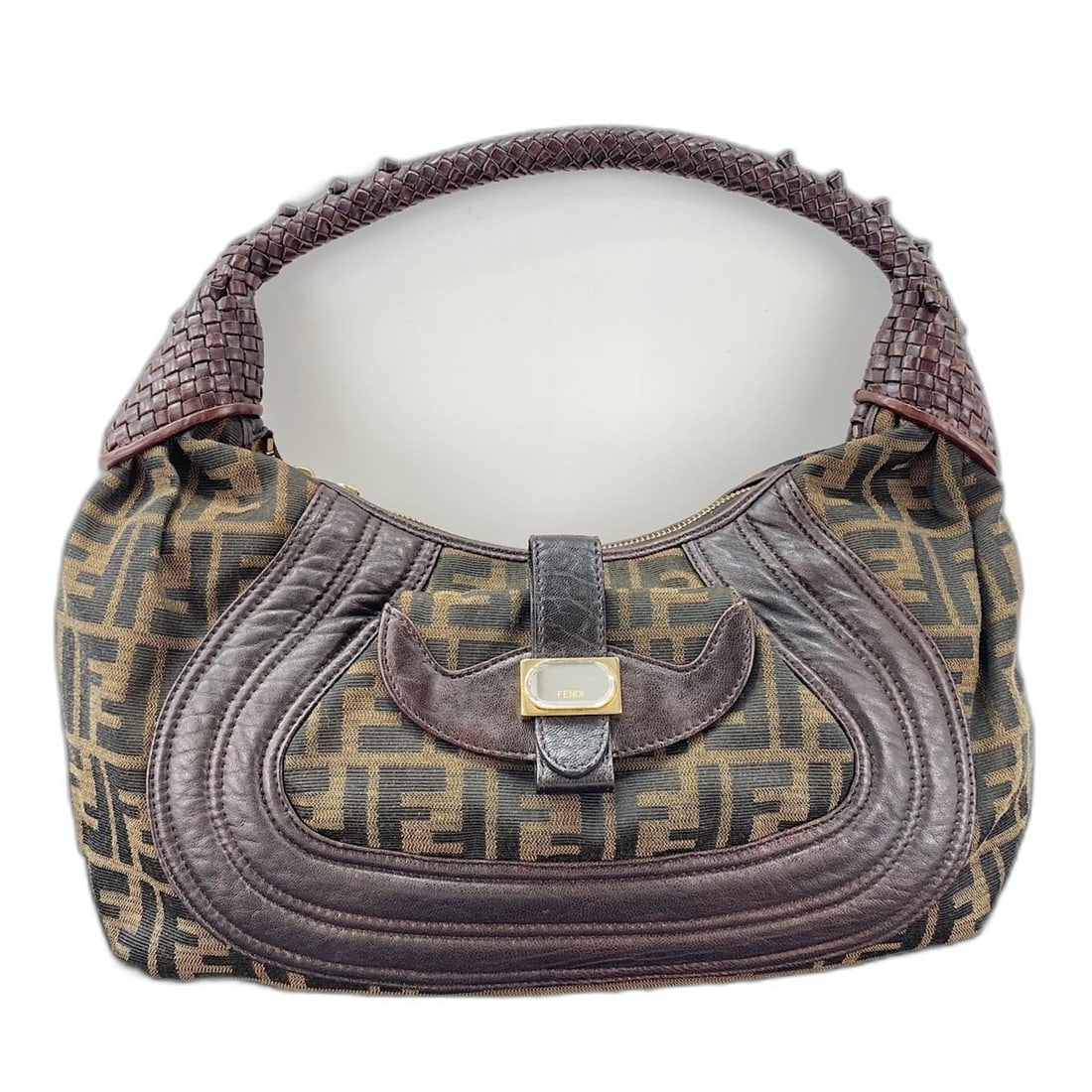 Fendi Spybag Zucca handbag, canvas, brown.: --- Catalog ---Category: SizeSize (HxWxD): 22cm x 35cm x 3cm / 8.66'' x 13.77'' x 1.18''Category: DesignType: HandbagColor: BrownGender: WomenMaterial: Zucca Category: GeneralBrand: Fendi--- Item