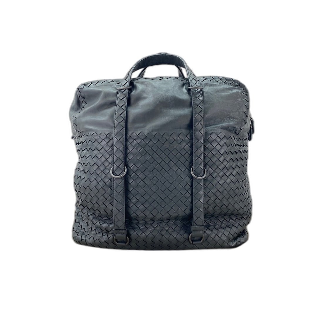 Bottega Veneta Intrecciato Shoulder Bag, Leather, Black: --- Catalog ---Category: SizeSize (HxWxD): 30cm x 40cm x 18cm / 11.81'' x 15.74'' x 7.08''Category: DesignType: Shoulder bagColor: BlackGender: WomenMaterial: Leather Category: GeneralBrand: Bottega