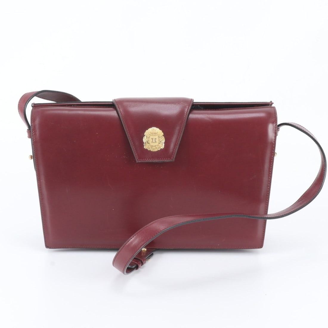 Vintage Celine leather shoulder bag/crossbody bag for women.: --- Catalog ---Category: SizeSize (HxWxD): 18cm x 26cm x 4cm / 7.08'' x 10.23'' x 1.57''Category: DesignType: Shoulder bagColor: Red color, WineGender: WomenMaterial: Leather Category: GeneralBrand: C