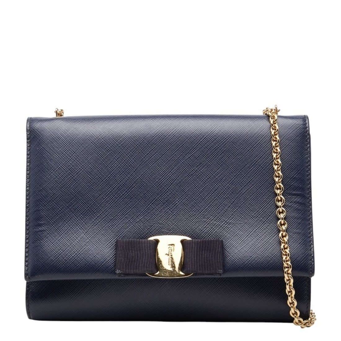 Salvatore Ferragamo Vara Ribbon Crossbody Chain Shoulder Bag AU-22 B558 Navy Leather Women's: --- Catalog ---Category: SizeSize (HxWxD): 15cm x 19cm x 3cm / 5.9'' x 7.48'' x 1.18''Category: DesignType: Shoulder bagColor: NavyGender: WomenMaterial: Leather Category: GeneralMPN: AU-22 B558Brand: