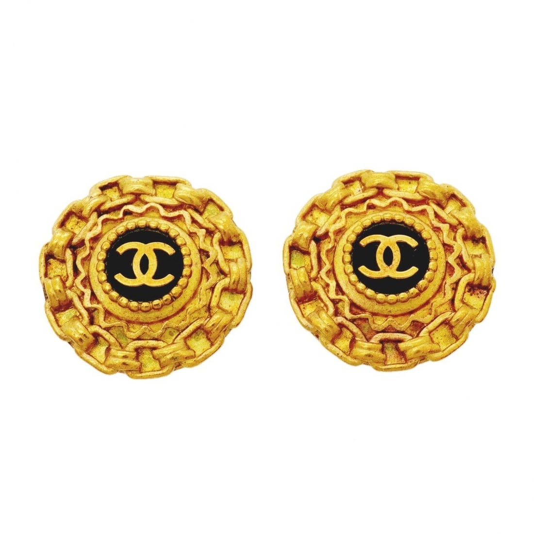 Chanel earrings, Coco Mark, GP plated, gold, black, women's.: --- Catalog ---Category: SizeSize (HxWxD): 22.90mm x 22.90mm / 0.90'' x 0.90''Category: DesignType: Clip earringsColor: Black, GoldGender: WomenMaterial: Gold platingCategory: GeneralBrand: Chanel--- 