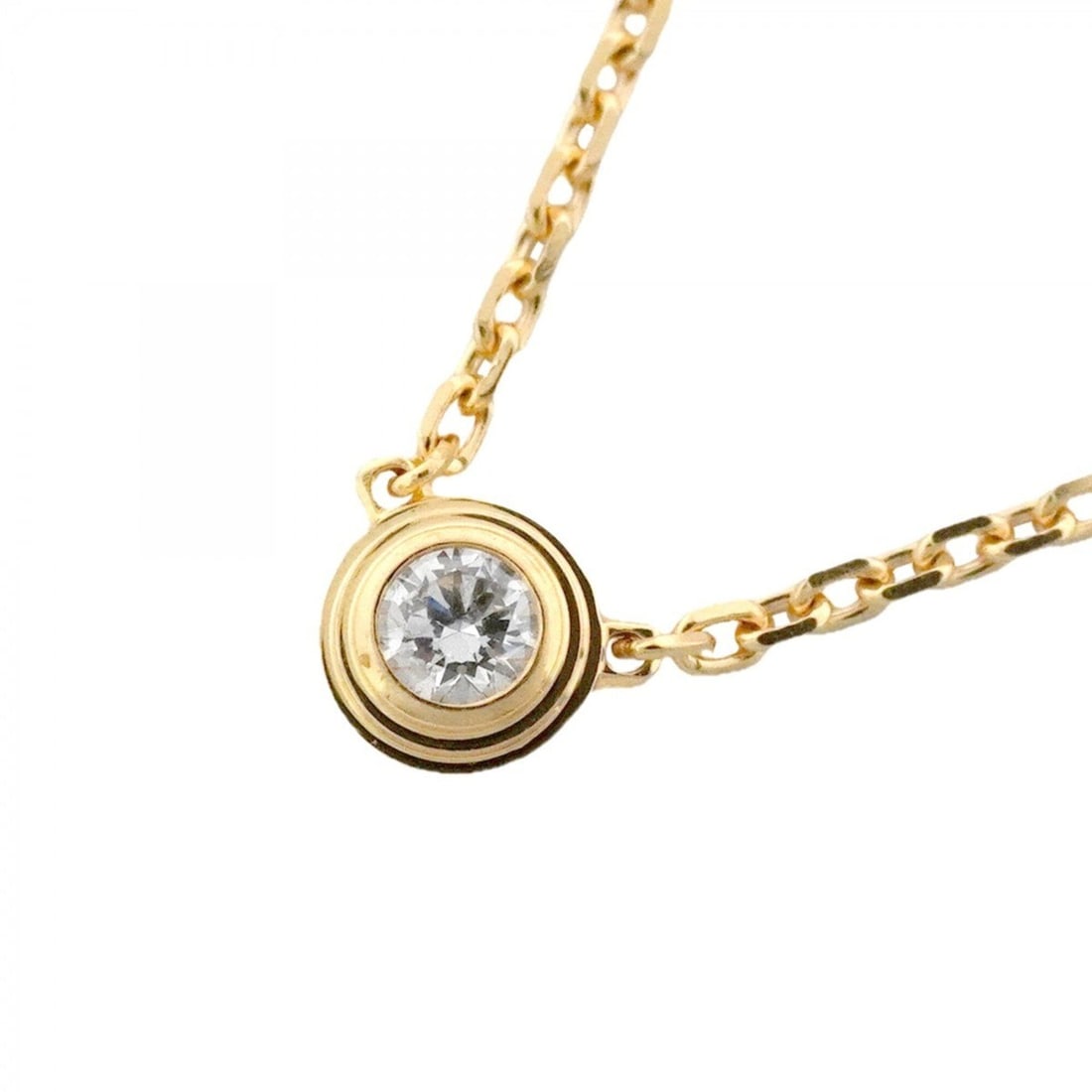 Cartier Damour XS Necklace, 1PD, 18K Yellow Gold, Diamond, Ladies' OP011311: --- Catalog ---Category: SizePendant Size: 3.8mm x 4.8mm / 0.14'' x 0.18''Neck Circumference: 38 cm - 41 cm / 14.96'' - 16.14''Category: DesignStone: DiamondGender: WomenMaterial: Yellow gold (18K)Nec