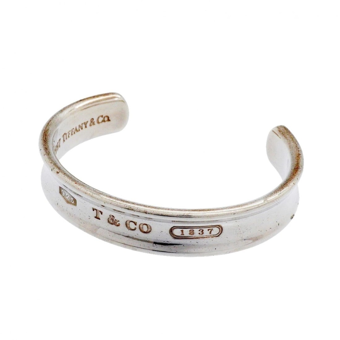 Tiffany & Co. Narrow Cuff Bangle, Sterling Silver 925, Women's: --- Catalog ---Category: SizeLength: 16cm / 6.29''Category: DesignType: BangleGender: WomenMaterial: Silver 925Category: GeneralBrand: Tiffany--- Item List ---Section: ConditionRanking: Rank AB Used -