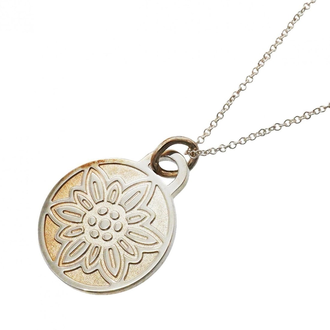 Tiffany & Co. GO WOMEN Necklace, Sterling Silver 925, for Women: --- Catalog ---Category: SizePendant Size: 27.5mm x 19.1mm / 1.08'' x 0.75''Neck Circumference: 40.5 cm / 15.94''Category: DesignGender: WomenMaterial: Silver 925Necklace Type: NecklaceCategory: Gener