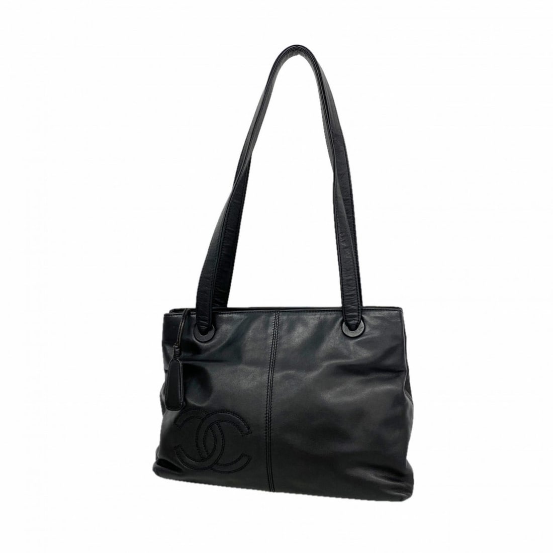 Chanel Shoulder Bag, Lambskin, Black, Women's, P3180961: --- Catalog ---Category: SizeSize (HxWxD): 24.5cm x 31cm x 9cm / 9.64'' x 12.2'' x 3.54''Category: DesignType: Shoulder bagColor: BlackGender: WomenMaterial: Leather Hardware Color: SilverLeather/Fur 