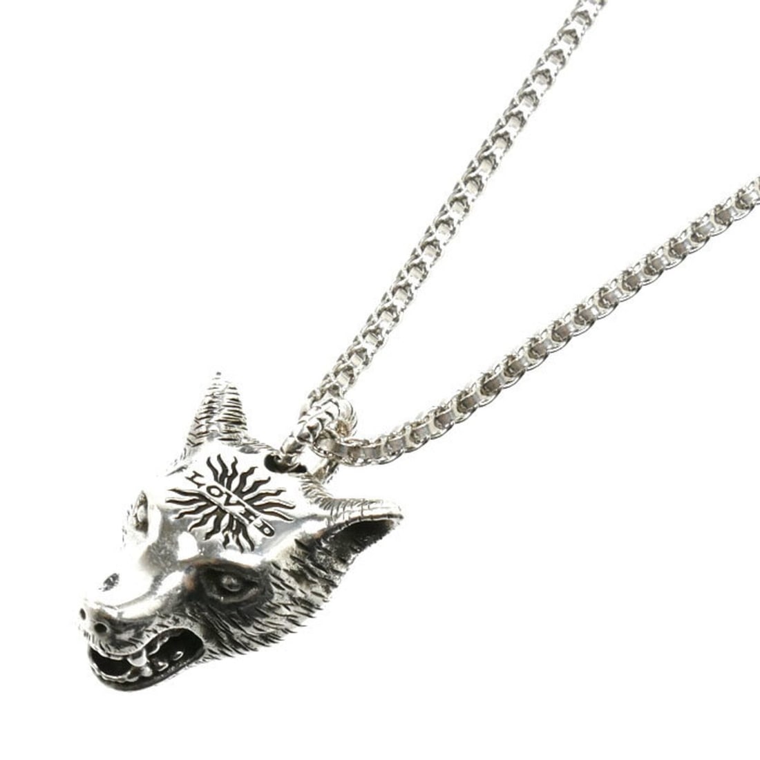 GUCCI Sterling Silver 925 Anger Forest Wolf Head Necklace 27.5g 50.5cm 56cm Men's: --- Catalog ---Category: SizePendant Size: 31.1mm x 20.2mm / 1.22'' x 0.79''Neck Circumference: 50.5 cm - 56 cm / 19.88'' - 22.04''Category: DesignGender: MenMaterial: Silver 925Necklace Type: Necklac