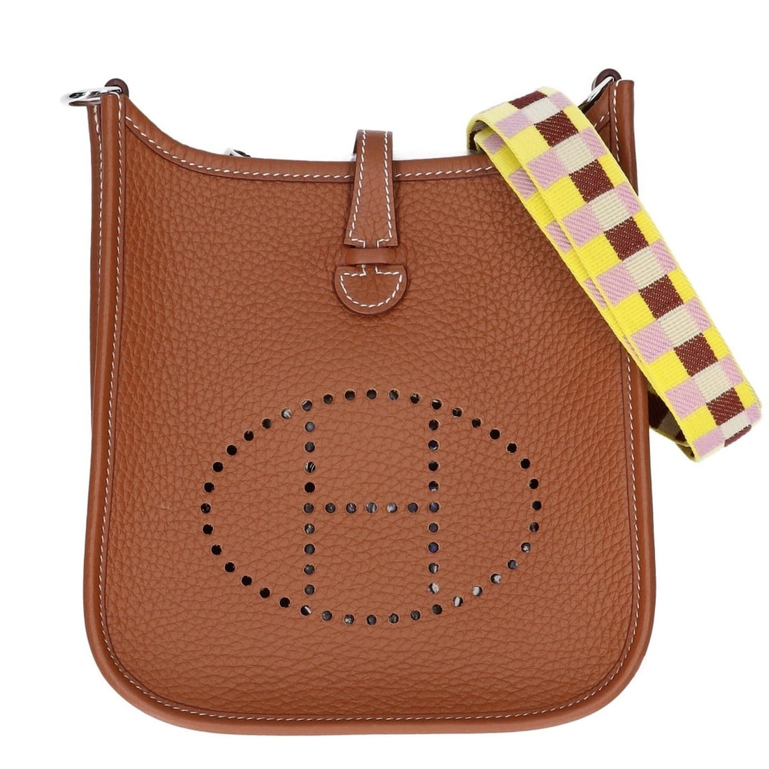 HERMES Evelyne Amazon TPM Shoulder Bag, B Stamp, Taurillon Clemence Leather, Gold/Silver Hardware,: --- Catalog ---Category: SizeSize (HxWxD): 19.5cm x 17.5cm x 5.5cm / 7.67'' x 6.88'' x 2.16''Category: DesignType: Shoulder bagColor: GoldGender: WomenMaterial: Taurillon clemence leather Hardware Col