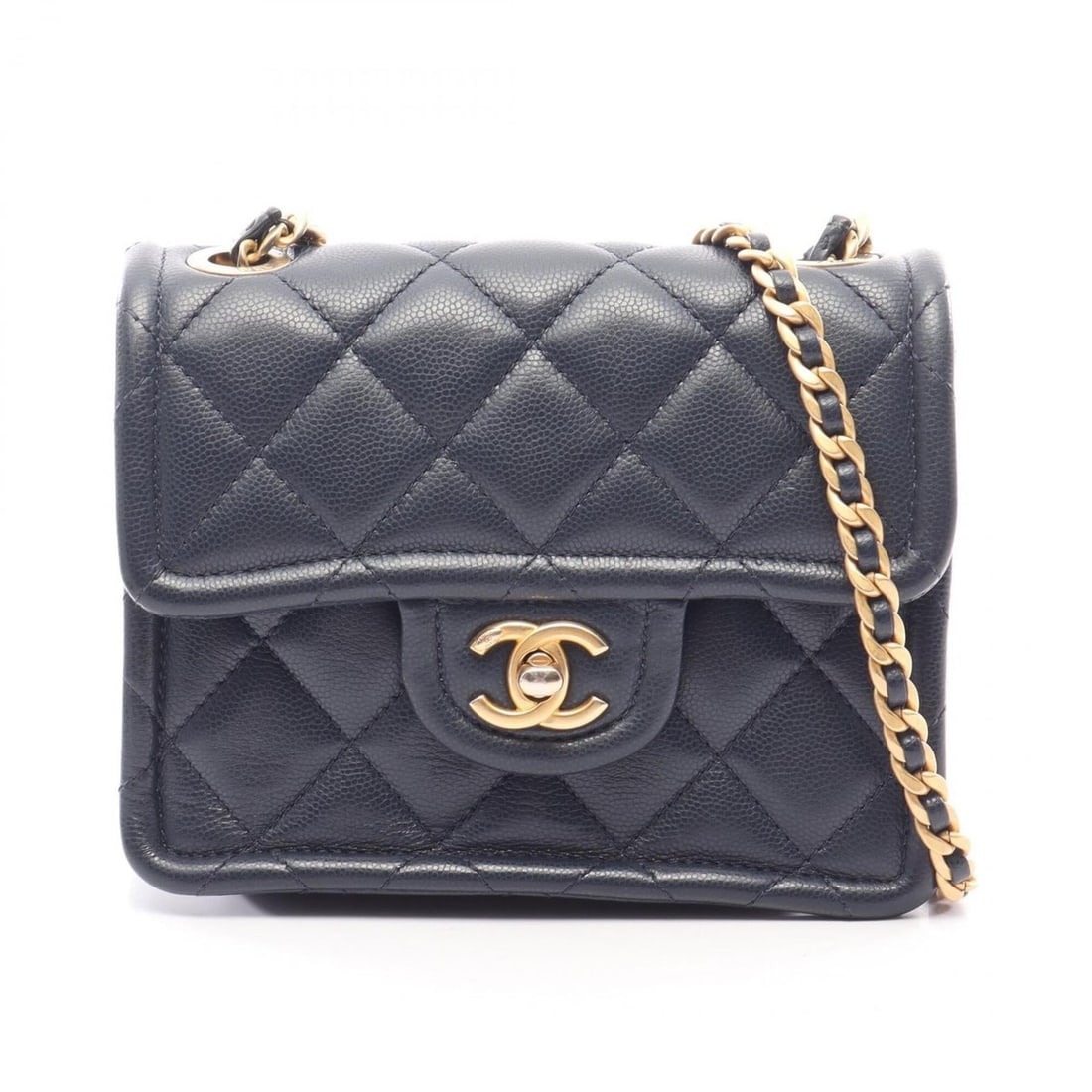 Chanel Matelassé Shoulder Bag/Handbag, Caviar Leather (Grained Calfskin), Women's, Navy, AS2356: --- Catalog ---Category: SizeSize (HxWxD): 14cm x 17.5cm x 6cm / 5.51'' x 6.88'' x 2.36''Category: DesignType: Handbag, Shoulder bagColor: NavyGender: WomenMaterial: Grained Calfskin Category: General