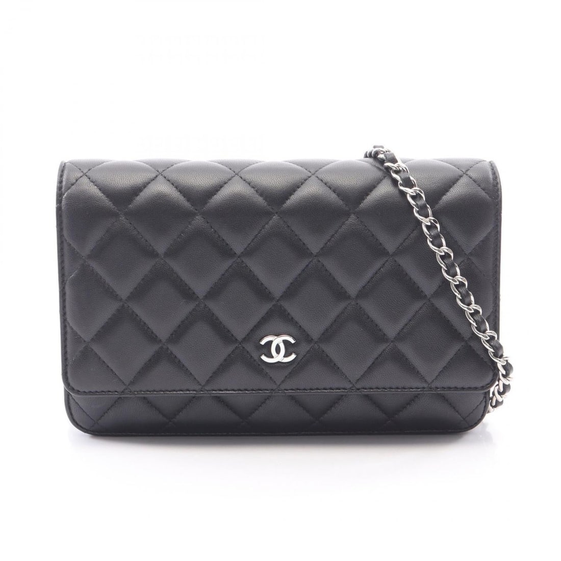 Chanel Matelassé Shoulder Bag/Handbag, Lambskin Leather, Women's, Black (AP0250): --- Catalog ---Category: SizeSize (HxWxD): 12cm x 19cm x 3.5cm / 4.72'' x 7.48'' x 1.37''Strap Length: 128cm / 50.39''Category: DesignType: Handbag, Shoulder bagColor: BlackGender: WomenMaterial: Leat