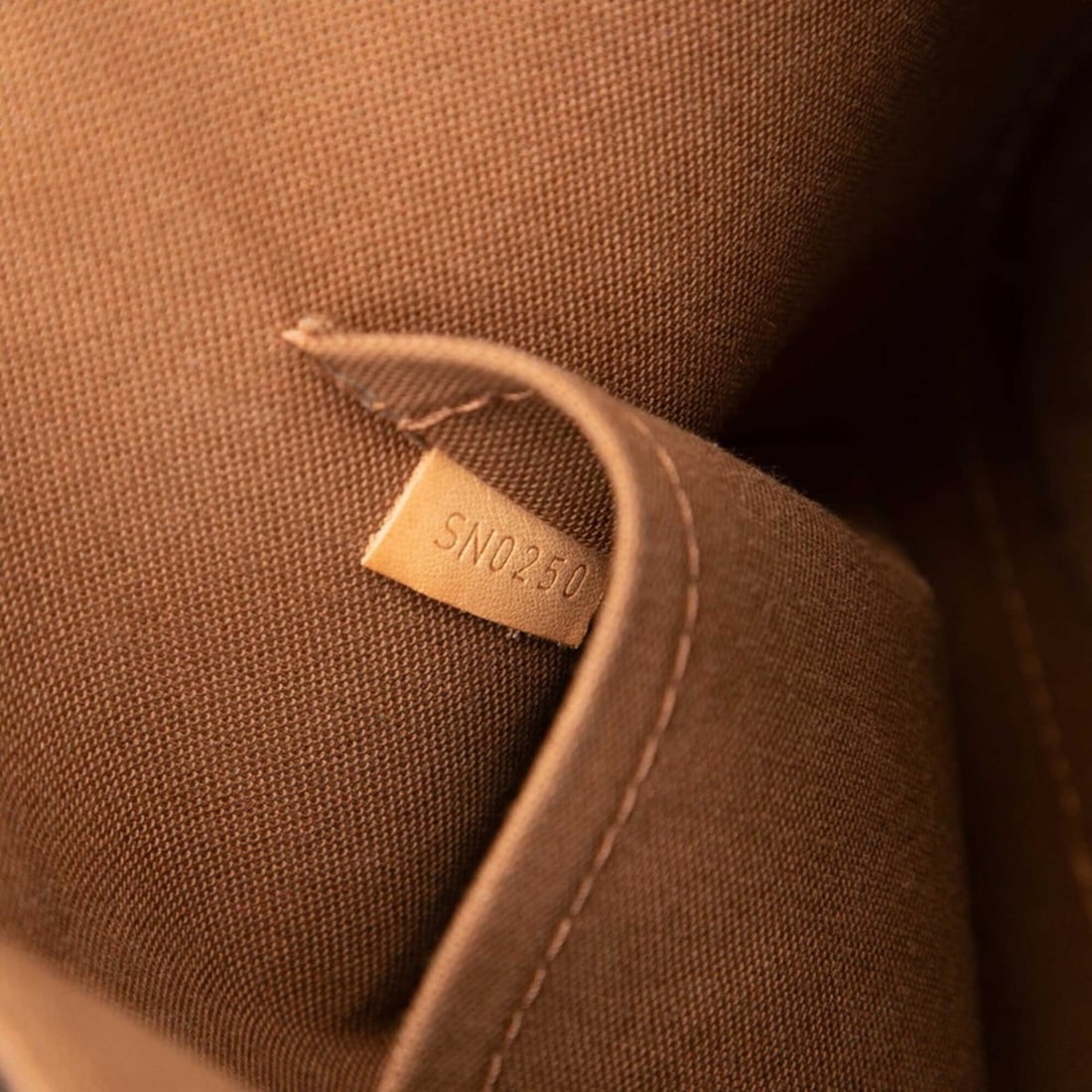 Chanel barrette - 7