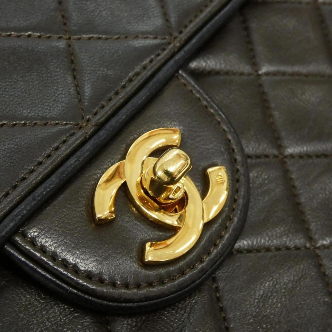 Chanel shoulder bag - 5