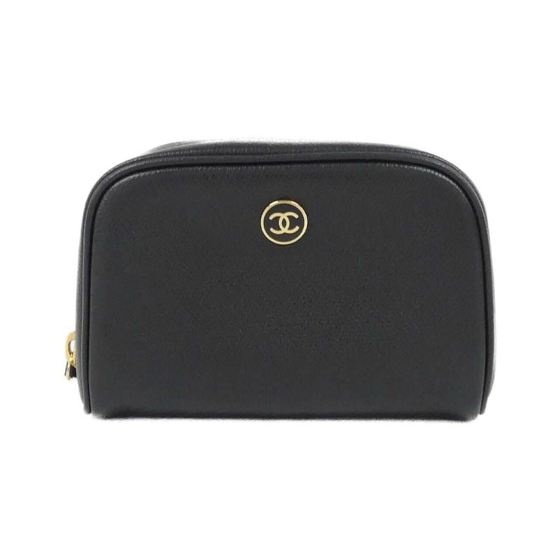 Chanel Coco Button Line 20912 Handbag Pouch: --- Catalog ---Category: SizeSize (HxWxD): 8cm x 13cm x 7cm / 3.14'' x 5.11'' x 2.75''Category: DesignType: Handbag, PouchColor: BlackGender: Men,WomenHardware Color: GoldCategory: GeneralMPN: